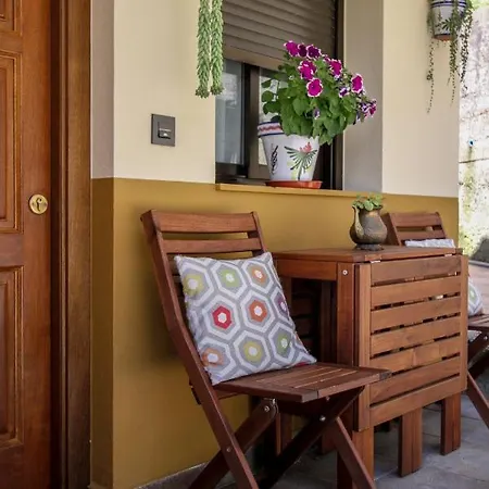 Balcones De Nieda 1 * Cangas de Onis