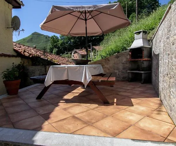 Balcones De Nieda 1 Casa de Campo